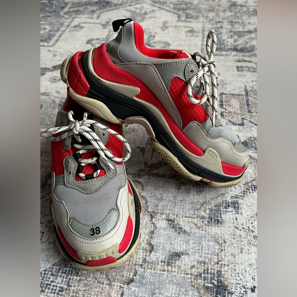 BALENCIAGA TRIPLE S SNEAKERS